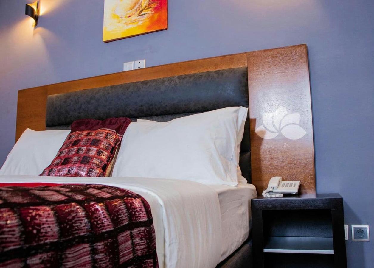 La Rochelle Hotel Yaounde Ngoại thất bức ảnh