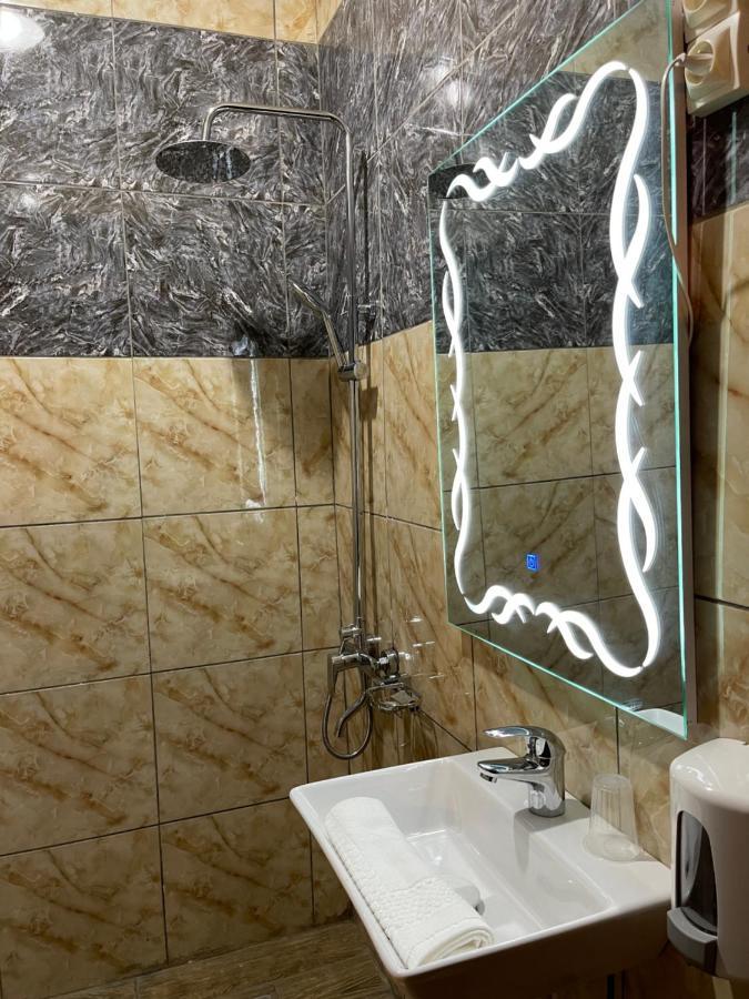 La Rochelle Hotel Yaounde Ngoại thất bức ảnh