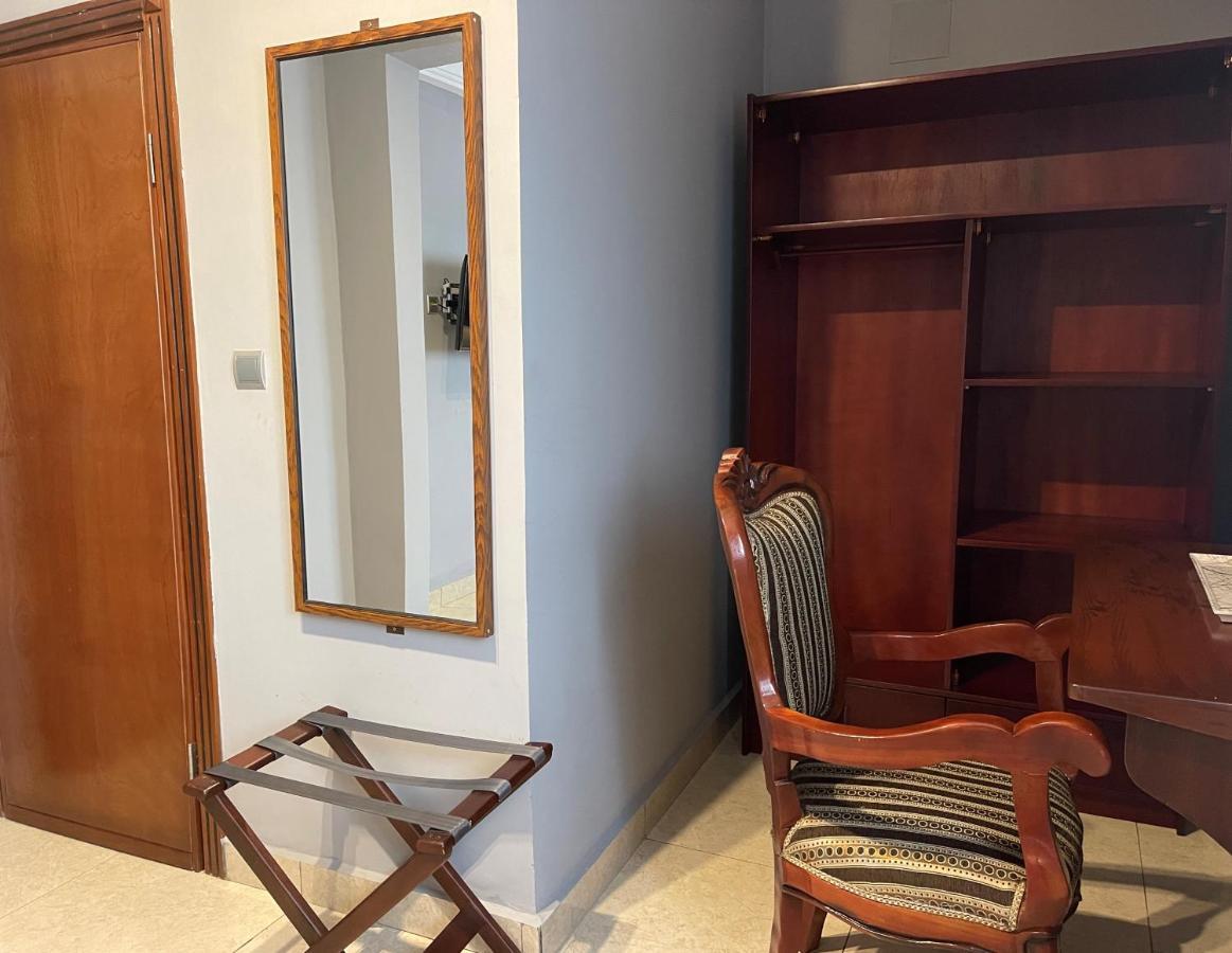 La Rochelle Hotel Yaounde Ngoại thất bức ảnh