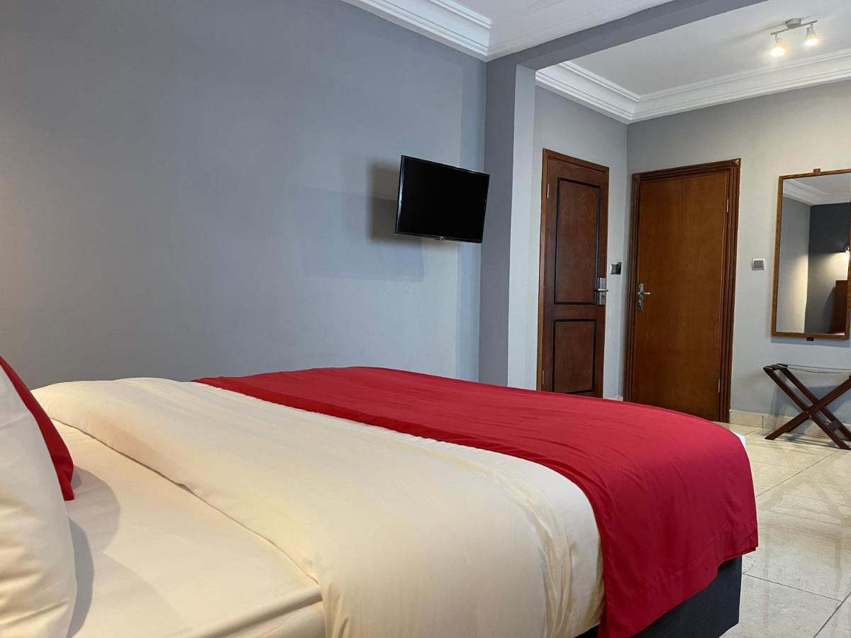 La Rochelle Hotel Yaounde Ngoại thất bức ảnh