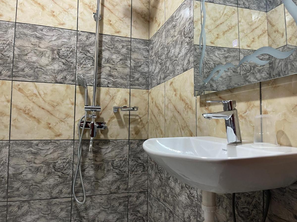 La Rochelle Hotel Yaounde Ngoại thất bức ảnh