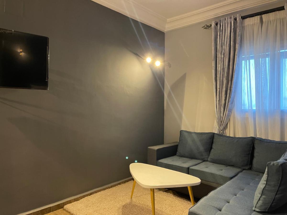 La Rochelle Hotel Yaounde Ngoại thất bức ảnh
