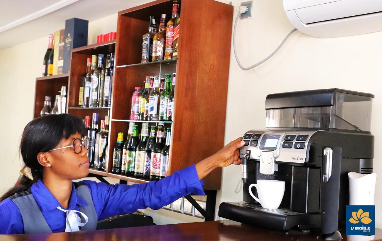 La Rochelle Hotel Yaounde Ngoại thất bức ảnh