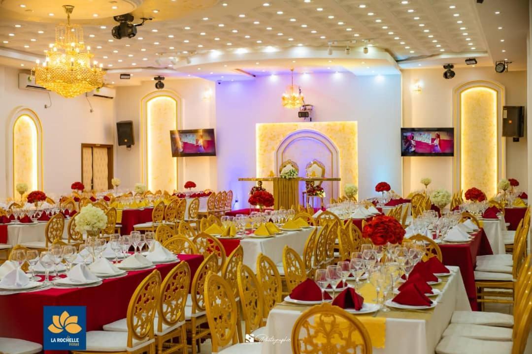 La Rochelle Hotel Yaounde Ngoại thất bức ảnh